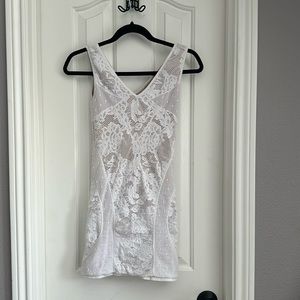 Bebe white lace body con dress
